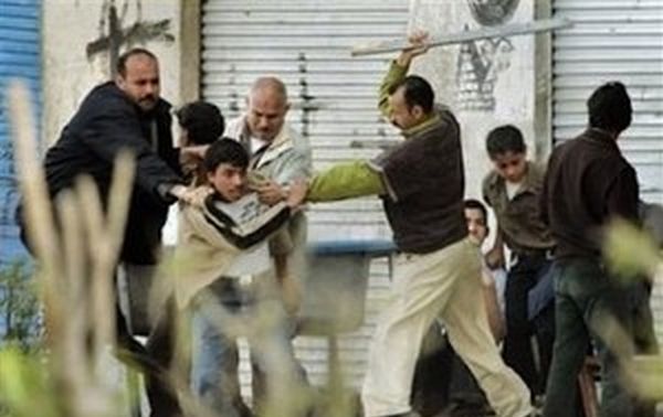 Arrestan a tres pastores en India por supuestamente violar la ley anti-conversión