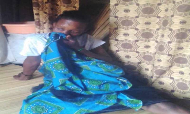 Musulmán golpea a su esposa por estar en oración con Jesús