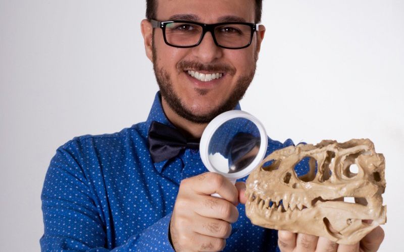 Científico refuta la tesis de que los dinosaurios vivieron hace millones de años