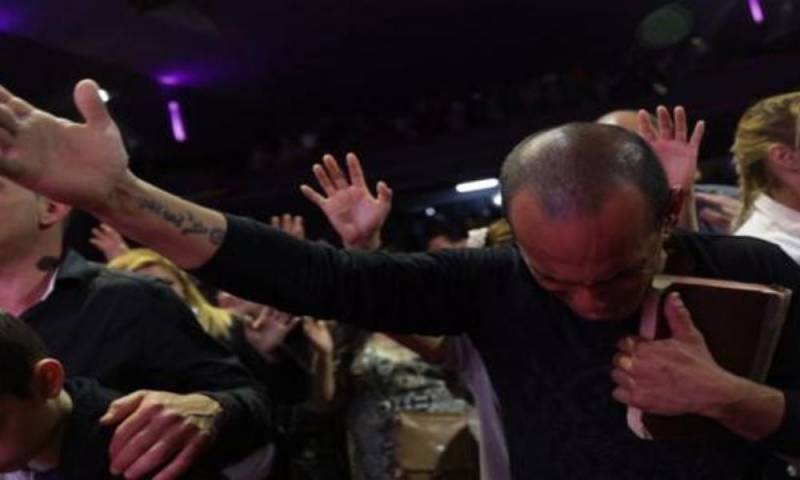 La vacunación en cristianos genera debates en la actualidad