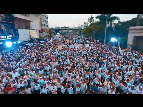 La marcha profamilia en Panamá hace retroceder la ley de salud sexual y reproductiva