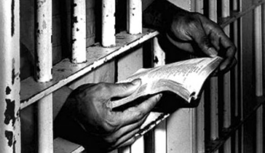 Pastor chino encarcelado pide a su esposa confiar en Dios