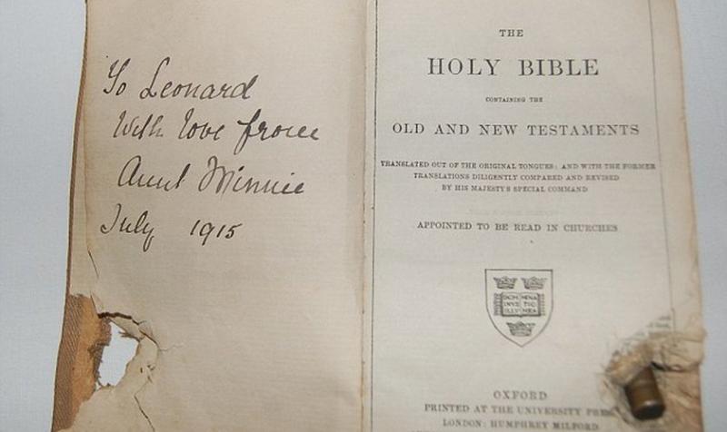 Biblia impidió que soldado fuese baleado en Primera Guerra Mundial