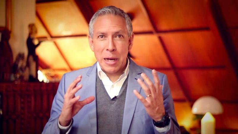 Hackean cuenta de Marco Barrientos y publican imágenes de contenido sexual