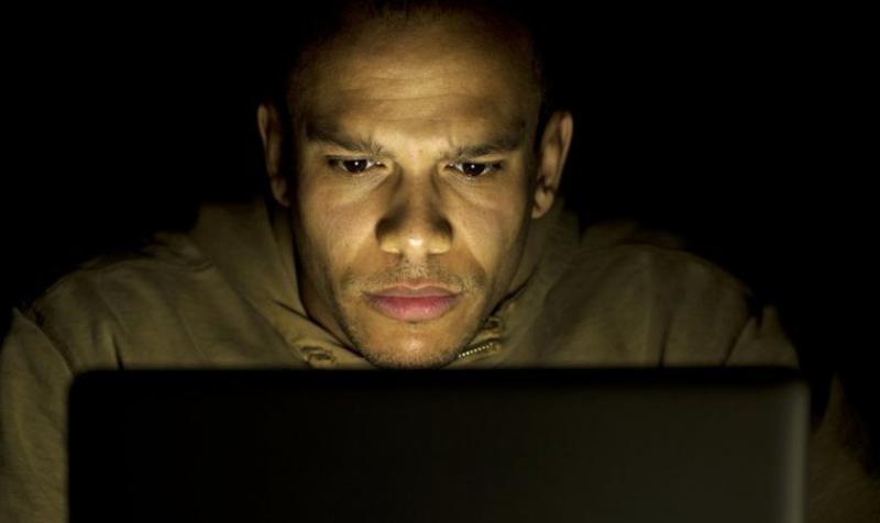 Investigación: Evangélicos más propensos a ver pornografía