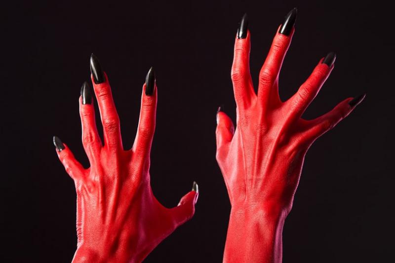 Satanistas lanzan curso infantil contra discurso cristiano en escuelas