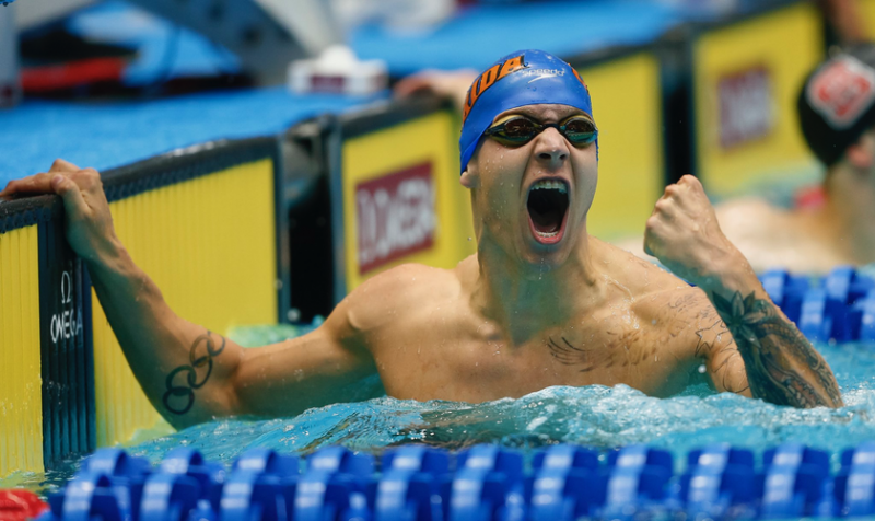 Nadador cristiano no le importa haber igualado récord de Michael Phelps