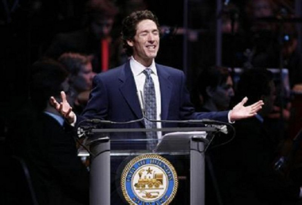 Joel Osteen dice a sus críticos: ‘Me siento en paz porque hicimos lo correcto’