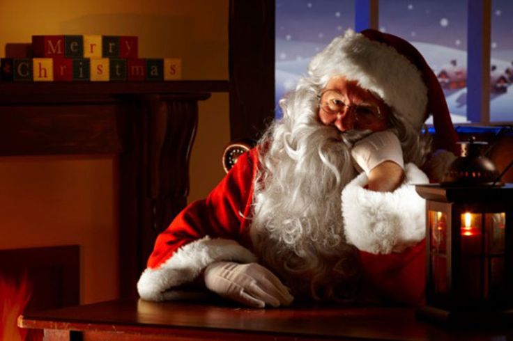 Sacerdote católico pide a cristianos que abandonen la Navidad