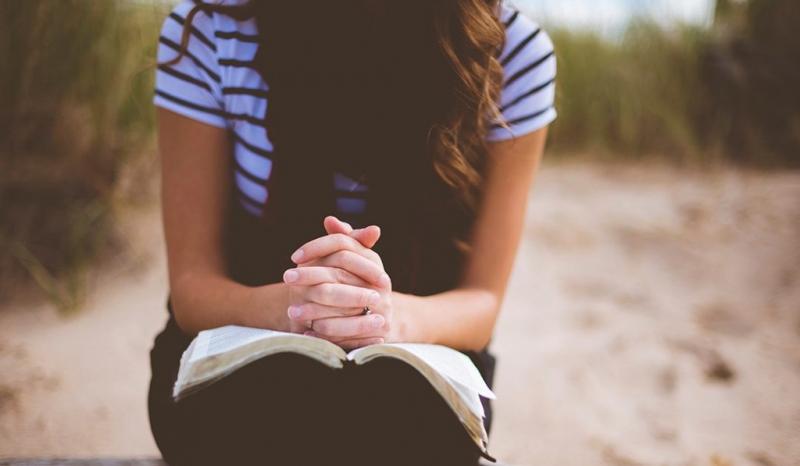 Francia cambia frase del “Padre Nuestro” que sugería que la tentación viene de Dios