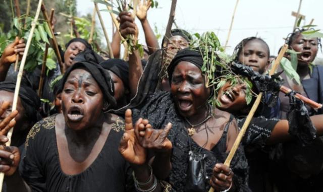 Más de 100 cristianos asesinados en ataque terrorista