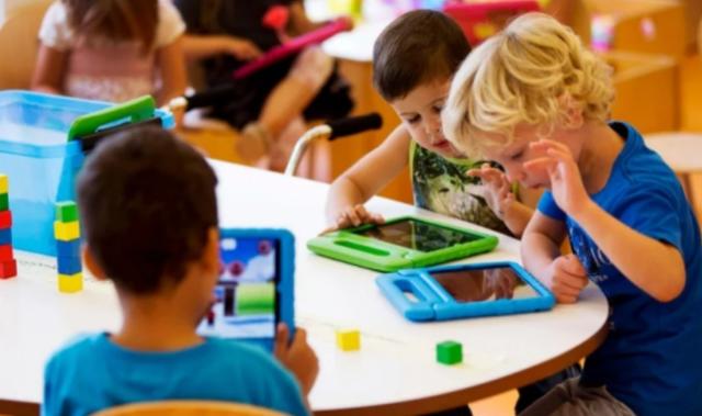 Escuelas hacen clases de homosexualidad obligatorias para niños