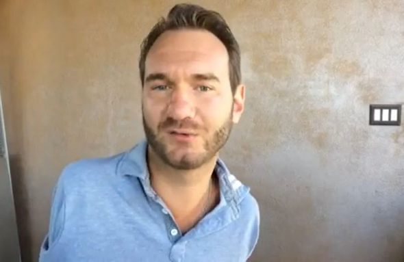 Nick Vujicic da testimonio sobre su encuentro con demonios