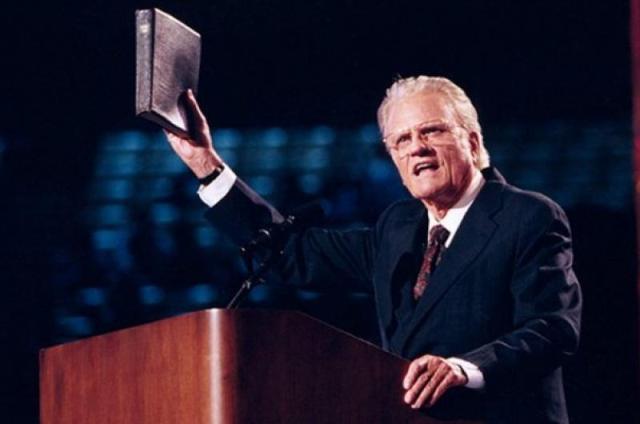Difunden profecía: Muerte de Billy Graham daría inicio al “último avivamiento”