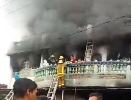 Policía afines al régimen de Daniel Ortega quema viva a familia cristiana