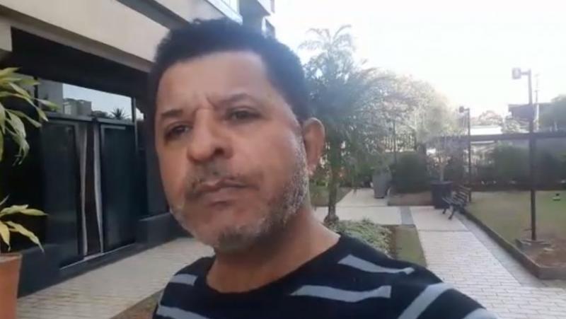 Red social bloquea cuenta de pastor que criticó concurso de “Jesucristo Gay”