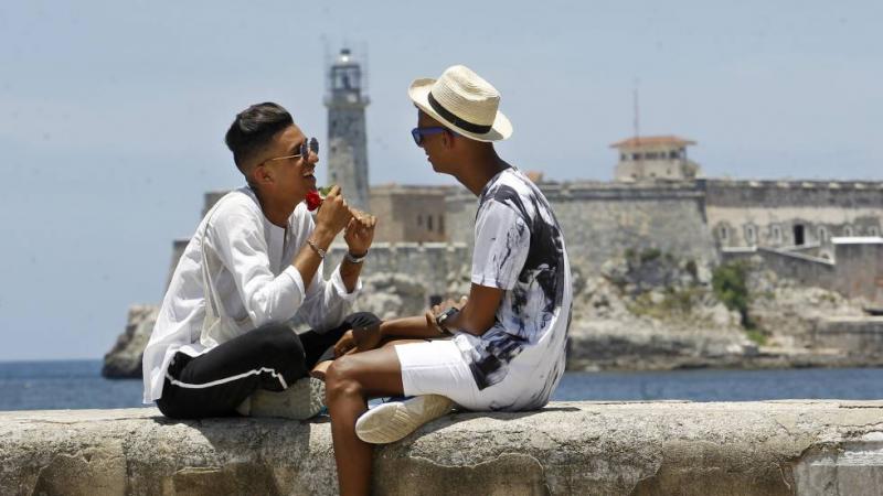 Asamblea Nacional de Cuba aprueba matrimonio homosexual
