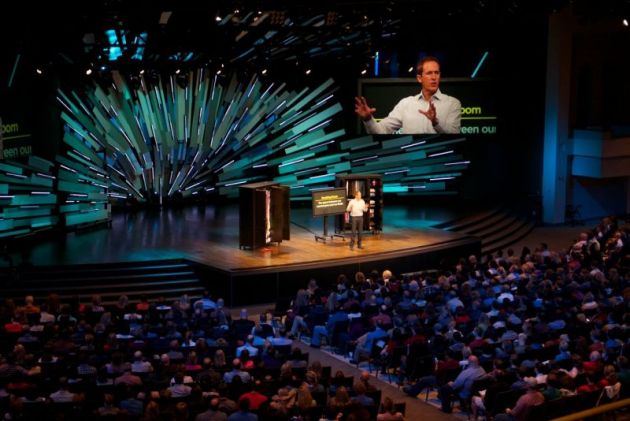 Pastor: “Cristianos no deben obedecer mandamientos de A.T.”