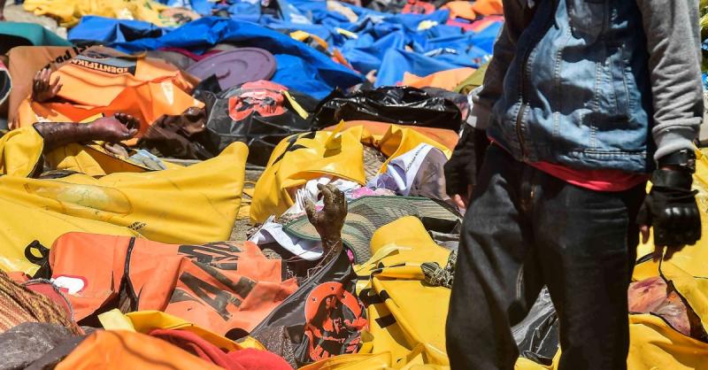 34 niños muertos en iglesia tras terremoto en Indonesia