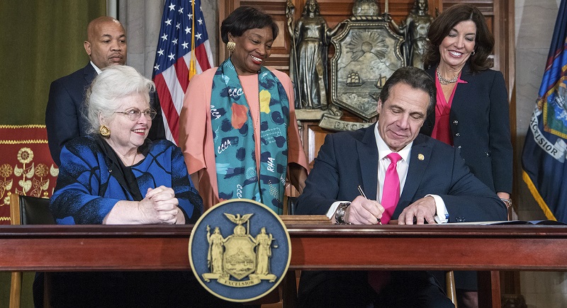 7 estados ya permiten el aborto hasta el nacimiento, no solo Nueva York