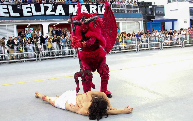 Acción judicial contra escuela de samba exige que se retracten por ofender cristianismo