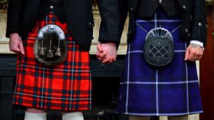 Iglesias acusadas de “discriminación” por no aceptar pastores homosexuales