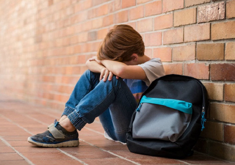 Estudiante expulsado de aula de clase por decir que sólo hay dos géneros