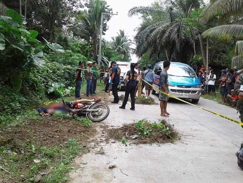 Pastor es asesinado a tiros cuando iba en su moto