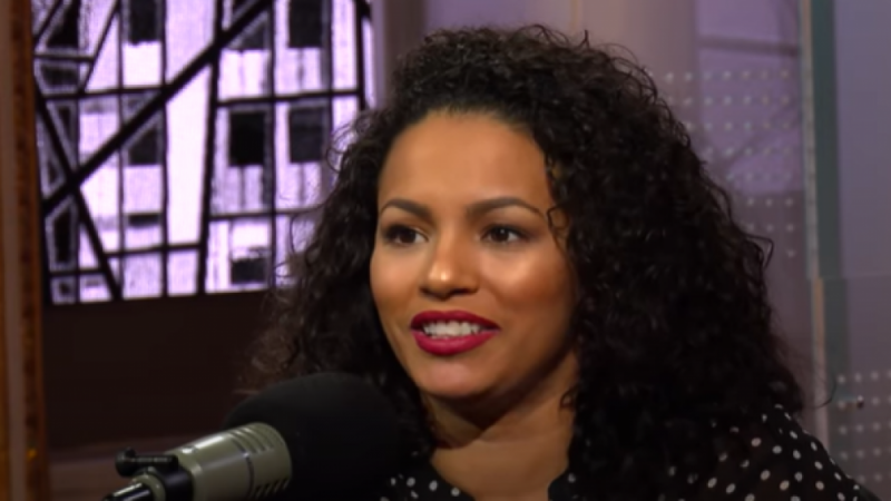 La actriz April Hernandez cuenta cómo Jesús cambió su vida tras practicarse un aborto