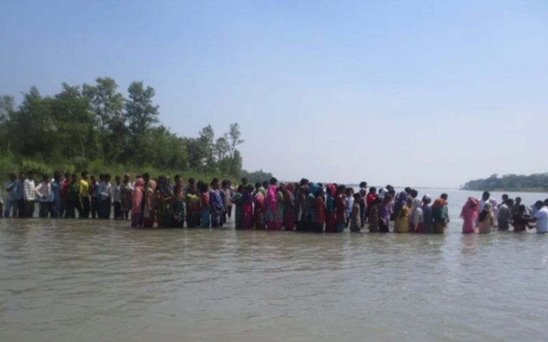 A pesar de la persecución, misioneros llevan a 760 personas a Cristo