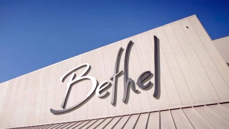 Más de 100 casos de COVID-19 vinculados a la Escuela de Ministerio Bethel