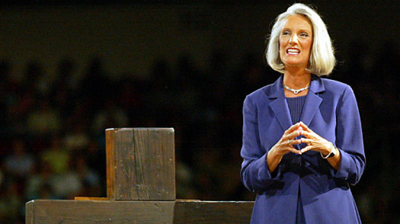 Anne Graham-Lotz ora contra ‘Fuerzas demoníacas’ opuestas a Trump