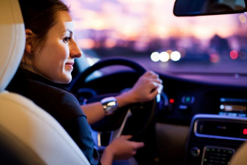 Mujer cuenta cómo usa Uber para evangelizar pasajeros