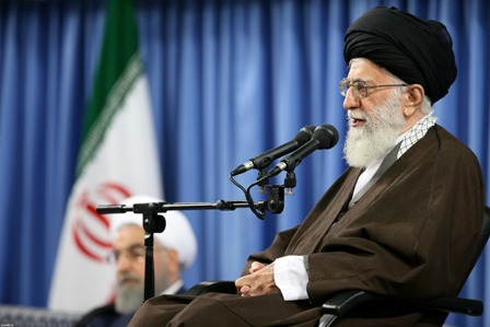Líder supremo de Irán pide a países musulmanes unirse para destruir a Israel
